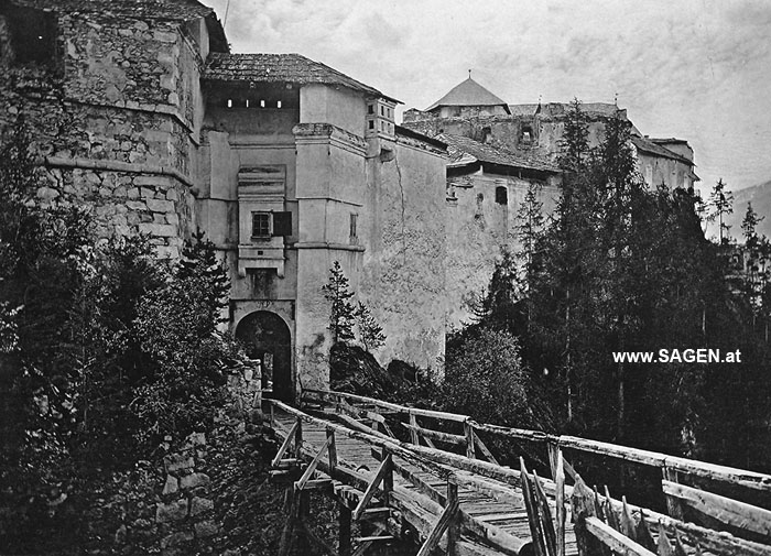 Burg Rodeneck, www.SAGEN.at