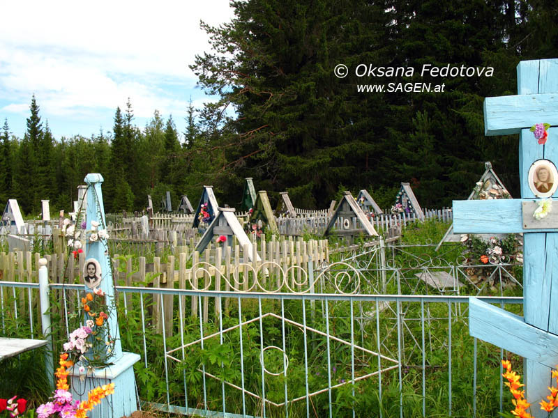 Friedhof in Lebskoje an der Mesen © Oksana Fedotova