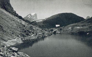 The Lake of Antermoja towards the Marmolata