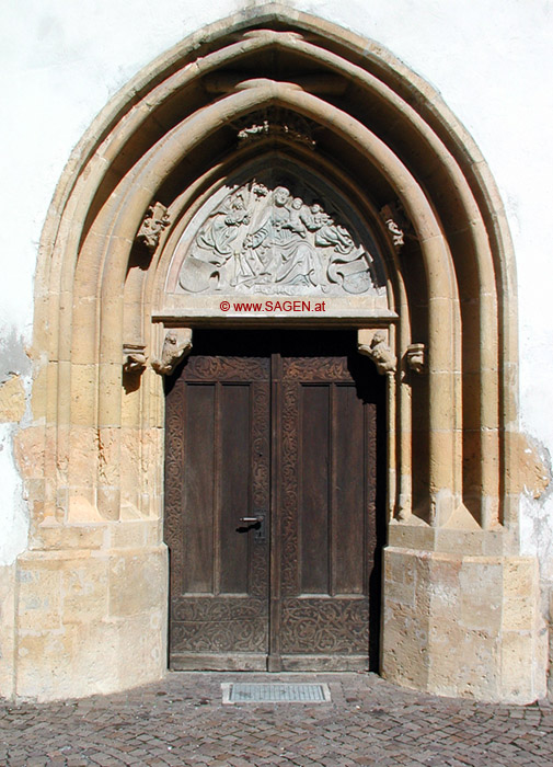 Westportal der Pfarrkirche Landeck©Berit Mrugalska