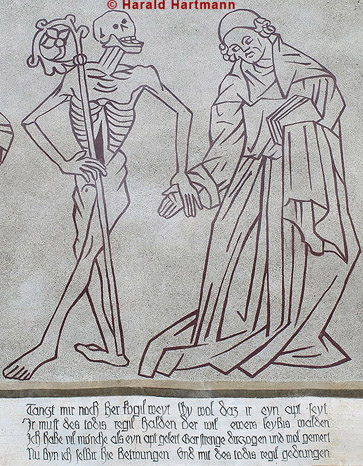 Der Tod holt den Abt, Metnitzer Totentanz © Harald Hartmann